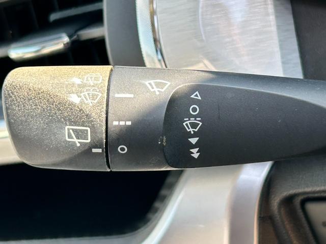 �y������T�I�z���Ԃ�[�Ԃ���O�ɃI�C����o�b�e���[���̏��Օi�͐V�i�ɂ��Ă��n�����܂��B