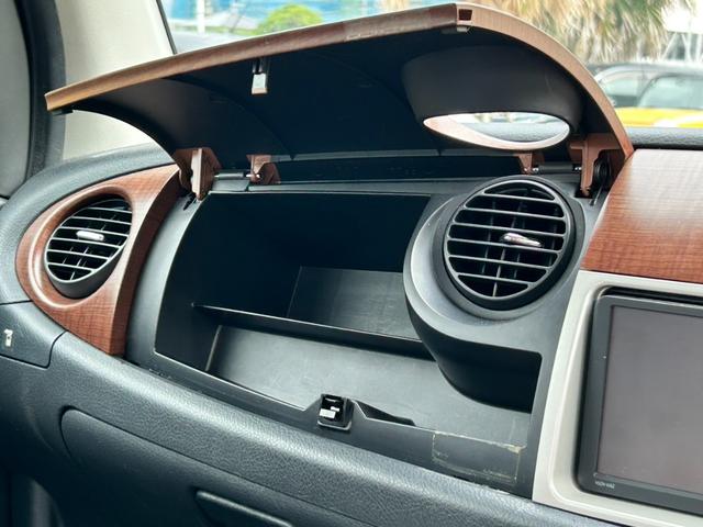 Ｘリミテッド　禁煙車　ＴＶ　ナビ　ＣＤ　ＤＶＤ　ＵＳＢ　ＥＴＣ　ＭＯＭＯステアリング　電格ミラー　ディスチャージドランプ　１４インチアルミホイール　ウッドパネル（画像30）