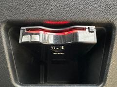 ☆当社では自社の整備工場を完備しており、ベテラン豊富な整備士がご納車前にしっかり点検、整備させていただいております☆ 7