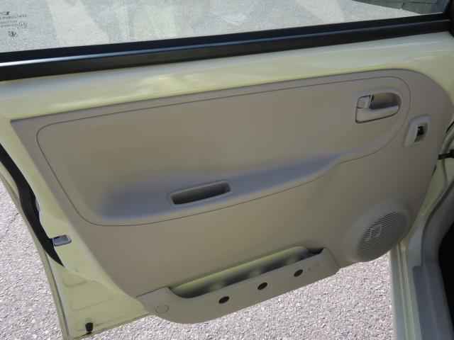 エッセ Ｌ　キーレスエントリー　ＣＤ　ライトレベル調節　セキュリティ　記録簿　エアコン　パワーステアリング　パワーウインドウ　Ｗエアバッグ（16枚目）