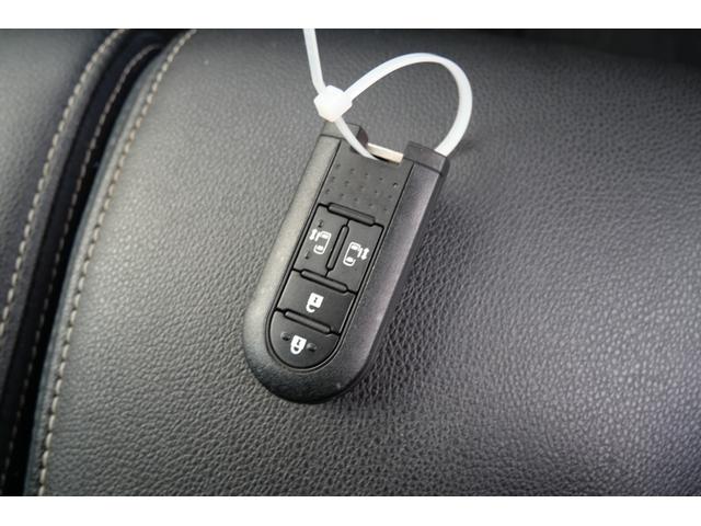 タント カスタムＲＳ　トップエディションＶＳ　ＳＡＩＩＩ　両側電動スライドドア　スマートキー　プッシュスタート　ＥＴＣ　アイドリングストップ　ナビ　フルセグ　全方位モニター　シートヒーター　トラクションコントロール（36枚目）