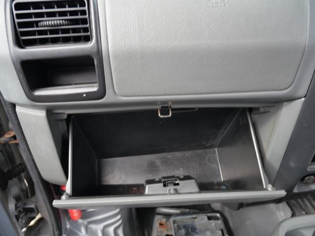 ミニキャブバン 　エアコン　パワーステアリング　ラジオ　リアスモーク　記録簿（21枚目）