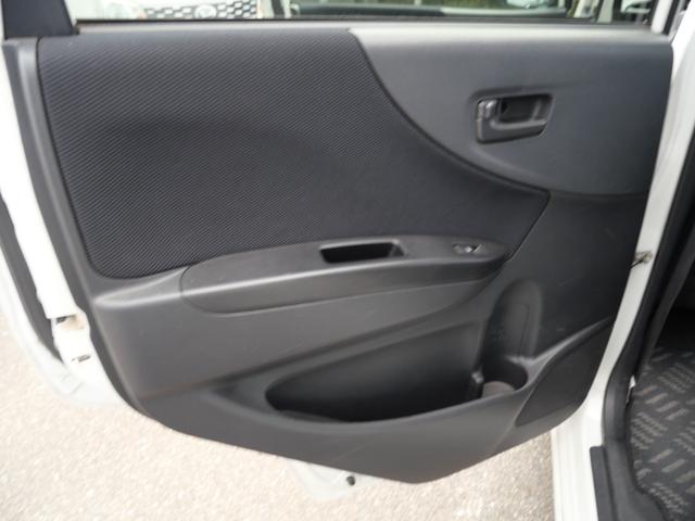 ムーヴ Ｘ　ＶＳ　スマートキー　ＣＤ　電動格納ミラー　ＥＴＣ　ベンチシート　セキュリティ　エアコン　パワーステアリング　パワーウィンドウ　Ｗエアバッグ（17枚目）