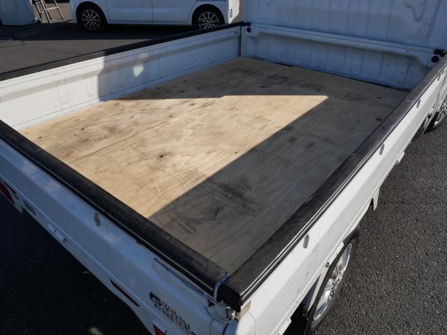 キャリイトラック KCエアコン・パワステ セレクト4WD車 エアコン パワーステアリング ラジオ 三方開 荷台ガード ライトレベル調節(10枚目)