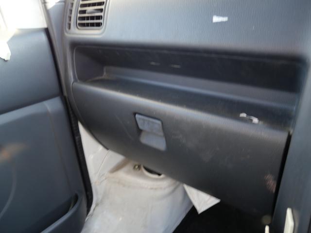 キャリイトラック KCエアコン・パワステ セレクト4WD車 エアコン パワーステアリング ラジオ 三方開 荷台ガード ライトレベル調節(19枚目)