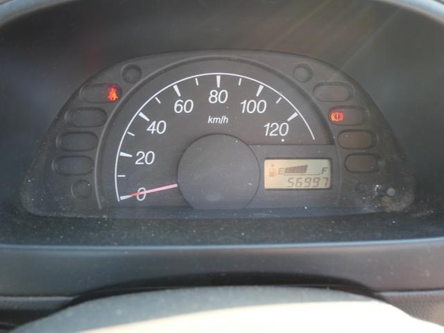 キャリイトラック KCエアコン・パワステ セレクト4WD車 エアコン パワーステアリング ラジオ 三方開 荷台ガード ライトレベル調節(25枚目)