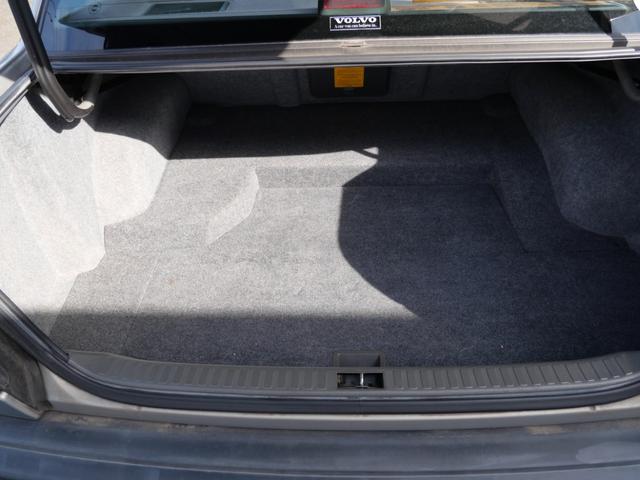 ９４０ ＧＬＥ　サンルーフ　キーレスエントリー　ＥＴＣ　パワーシート　純正１６インチアルミホイール　パワーウインドウ　パワーステアリング（21枚目）