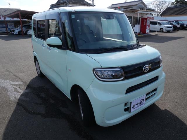 タント Ｘ　左側電動スライドドア　スマートキー　プッシュスタート　ナビ　フルセグ　全方位モニター　オートエアコン　パーキングセンサー　記録簿　ＥＴＣ（4枚目）