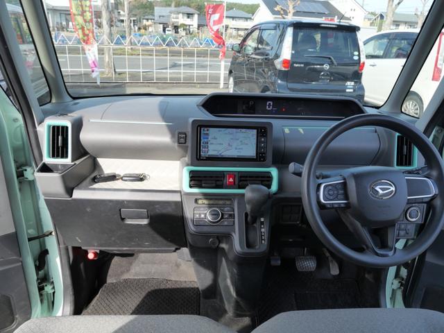 タント Ｘ　左側電動スライドドア　スマートキー　プッシュスタート　ナビ　フルセグ　全方位モニター　オートエアコン　パーキングセンサー　記録簿　ＥＴＣ（10枚目）