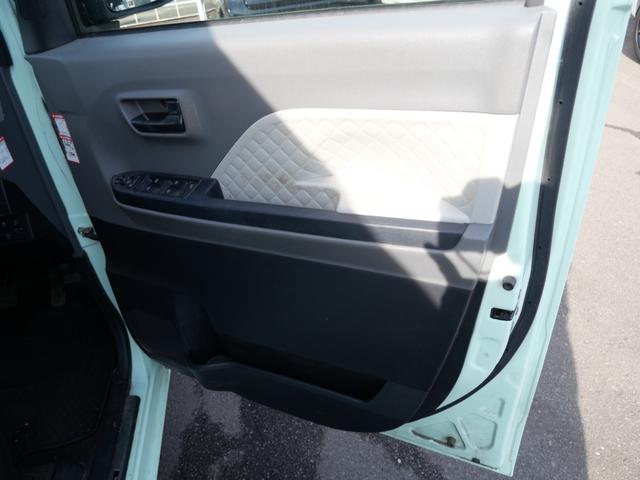 タント Ｘ　左側電動スライドドア　スマートキー　プッシュスタート　ナビ　フルセグ　全方位モニター　オートエアコン　パーキングセンサー　記録簿　ＥＴＣ（14枚目）