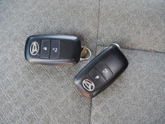 タント Ｘ　左側電動スライドドア　スマートキー　プッシュスタート　ナビ　フルセグ　全方位モニター　オートエアコン　パーキングセンサー　記録簿　ＥＴＣ（37枚目）