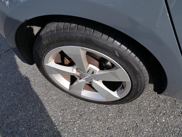 Ａ１ １．０ＴＦＳＩ　スマートキー　プッシュスタート　ナビ　ＴＶ　ドライブレコーダー　ＥＴＣ　オートエアコン　パーキングセンサー　パワーステアリング（13枚目）