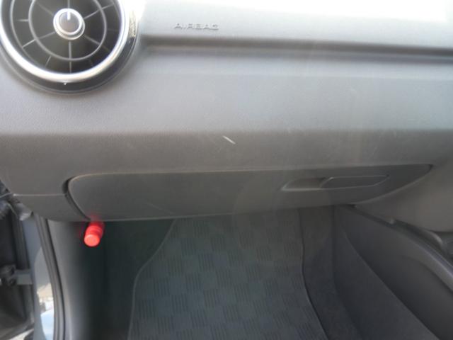 Ａ１ １．０ＴＦＳＩ　スマートキー　プッシュスタート　ナビ　ＴＶ　ドライブレコーダー　ＥＴＣ　オートエアコン　パーキングセンサー　パワーステアリング（21枚目）