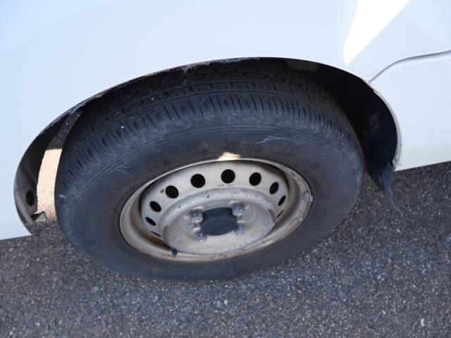 キャリイトラック 　保冷車　エアコン　パワーステアリング　パワーウィンドウ　エアバッグ　ＥＴＣ　ドライブレコーダー　記録簿（9枚目）