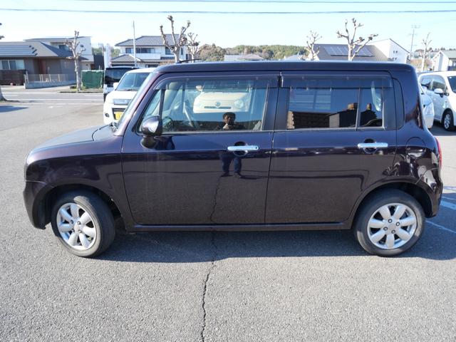 アルトラパン Xセレクション スマートキー プッシュスタート CD オートエアコン シートヒーター 記録簿 アイドリングストップ 電動格納ミラー プライバシーガラス セキュリティ(6枚目)