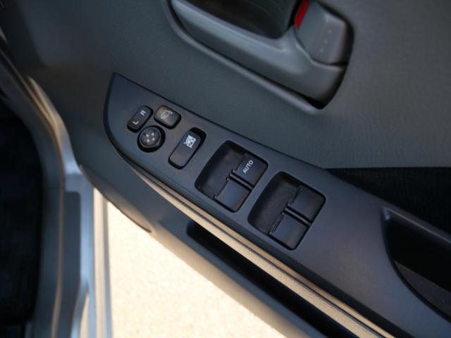 ワゴンＲ ＦＸ　ＣＤ　キーレスエントリー　電動格納ミラー　ライトレベル調節　ベンチシート　プライバシーガラス　セキュリティ　パワーウィンドウ（29枚目）