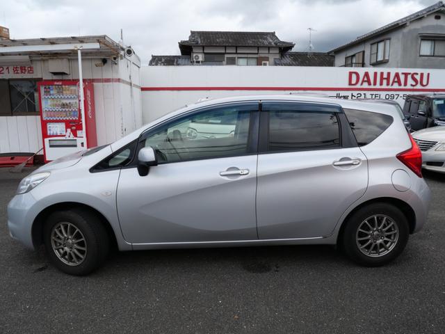 ノート Ｘ　ＤＩＧ－Ｓ　インテリジェントキー　プッシュスタート　ナビ　フルセグ　ミラー内蔵アラウンドビューモニター　電動格納ミラー　ＥＴＣ　パワーウィンドウ（6枚目）