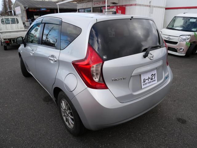 ノート Ｘ　ＤＩＧ－Ｓ　インテリジェントキー　プッシュスタート　ナビ　フルセグ　ミラー内蔵アラウンドビューモニター　電動格納ミラー　ＥＴＣ　パワーウィンドウ（7枚目）