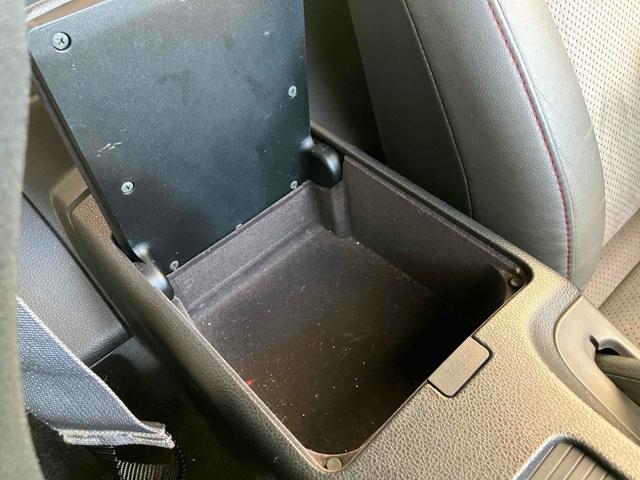 在庫確認などに関しては、お気軽にお問い合わせください。