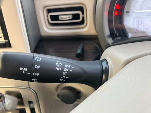 アルトラパン Ｆリミテッド　ＥＴＣ　メモリーナビ　ＨＩＤ　シートヒーター　盗難防止システム　安全衝突ボディ　衝突被害軽減システム　キーレスエントリー　スマートキー　アイドリングストップ（7枚目）