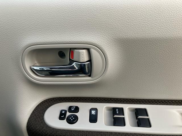 アルトラパン Ｆリミテッド　ＥＴＣ　メモリーナビ　ＨＩＤ　シートヒーター　盗難防止システム　安全衝突ボディ　衝突被害軽減システム　キーレスエントリー　スマートキー　アイドリングストップ（10枚目）