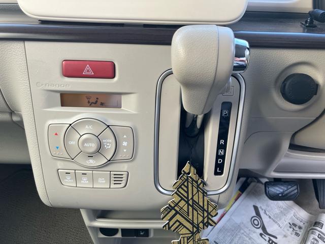 アルトラパン Ｆリミテッド　ＥＴＣ　メモリーナビ　ＨＩＤ　シートヒーター　盗難防止システム　安全衝突ボディ　衝突被害軽減システム　キーレスエントリー　スマートキー　アイドリングストップ（12枚目）