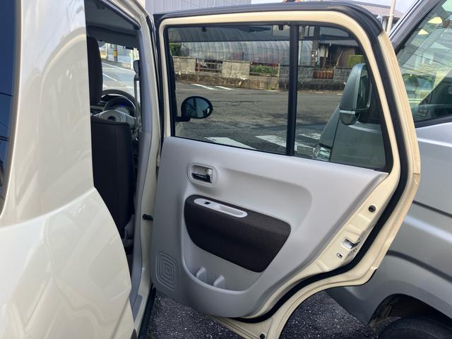 アルトラパン Ｆリミテッド　ＥＴＣ　メモリーナビ　ＨＩＤ　シートヒーター　盗難防止システム　安全衝突ボディ　衝突被害軽減システム　キーレスエントリー　スマートキー　アイドリングストップ（21枚目）