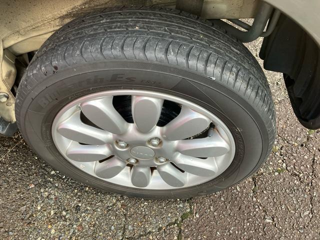 アルトラパン Ｆリミテッド　ＥＴＣ　メモリーナビ　ＨＩＤ　シートヒーター　盗難防止システム　安全衝突ボディ　衝突被害軽減システム　キーレスエントリー　スマートキー　アイドリングストップ（41枚目）