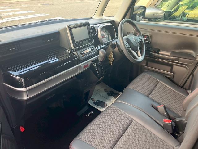 スペーシアカスタム ハイブリッドＸＳ　ＥＴＣ　ドライブレコーダー　バックカメラ　Ｂｌｕｅｔｏｏｔｈオーディオ　ＨＤＤナビ　キーレスエントリー盗難防止システム　安全衝突ボディ　衝突被害軽減システム　純正アルミ（19枚目）