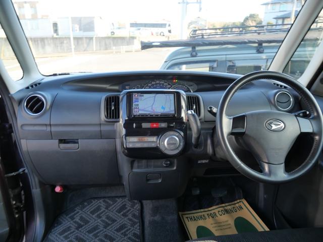 タント カスタムＲＳ　スマートキー　ナビ　フルセグ　バックモニター　ＥＴＣ　左側電動スライドドア　ルームイルミネーション　パワーウィンドウ　パワーステアリング（6枚目）