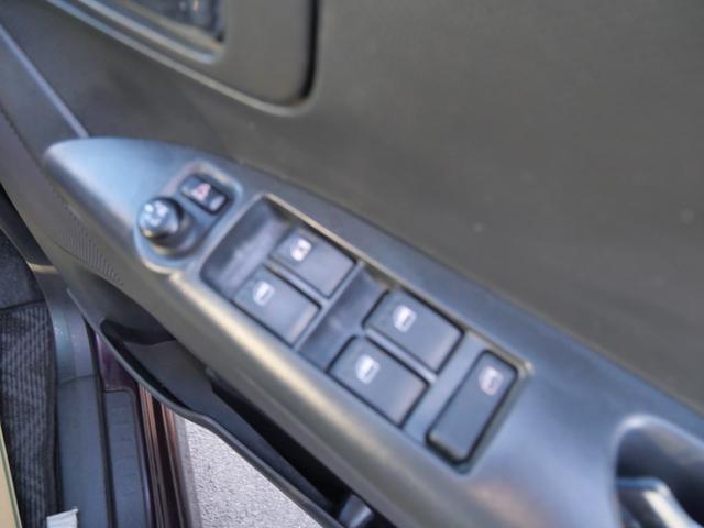 タント カスタムＲＳ　スマートキー　ナビ　フルセグ　バックモニター　ＥＴＣ　左側電動スライドドア　ルームイルミネーション　パワーウィンドウ　パワーステアリング（21枚目）