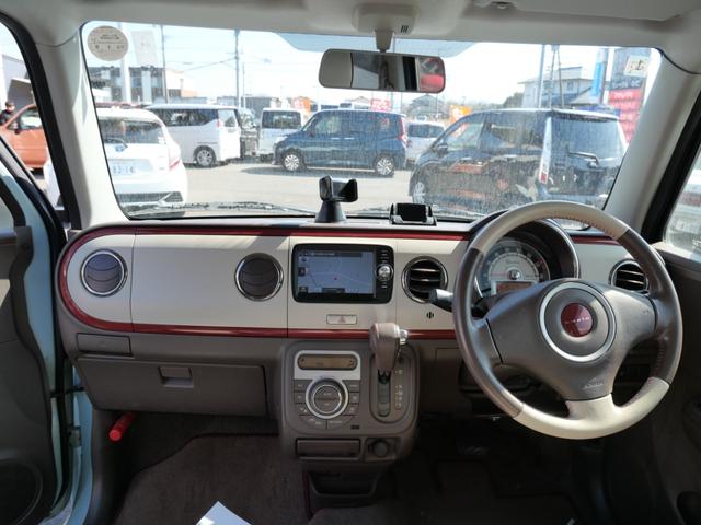 �d����ɂ́A�������Y��ȕ��ɍS���Ďd������s���Ă��܂��B�X�ɁA�����i�V�[�g�E�C���p�l����E�V�䕔�����j�́A���Ђ̐��X�^�b�t���A���J�ɃN���[�j���O���Ă���܂��I�i���ɂ́A���M�������Ă���܂���