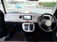 ������ˤϡ�����������ʪ�˹��äƻ������ԤäƤ��ޤ������ˡ������ʥ����ȡ�����ѥͼ��ꡦŷ����ʬ¾�ˤϡ����Ҥ����祹���åդ�����ǫ�˥��꡼�˥󥰤��Ƥ���ޤ����ʼ��ˤϡ���������äƤ���ޤ��� 2