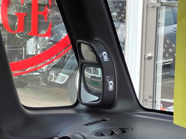 Ｎ－ＢＯＸ＋ Ｇ・Ｌパッケージ　福祉車輌　両側スライドドア　スマートキー　アイドリングストップ　電動格納ミラー　ベンチシート　ＣＶＴ　盗難防止システム　ＡＢＳ　ＥＳＣ　ＣＤ　ＵＳＢ　ミュージックプレイヤー接続可　衝突安全ボディ（11枚目）