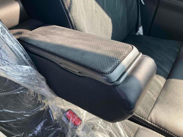 タント カスタムＲＳ　トップエディションＳＡＩＩ　ＥＴＣ　バックカメラ　電動スライドドア　ナビ　ＴＶ　衝突被害軽減システム　オートライト　ＬＥＤヘッドランプ　スマートキー　アイドリングストップ　電動格納ミラー　ベンチシート　後席モニター　ＣＶＴ（45枚目）