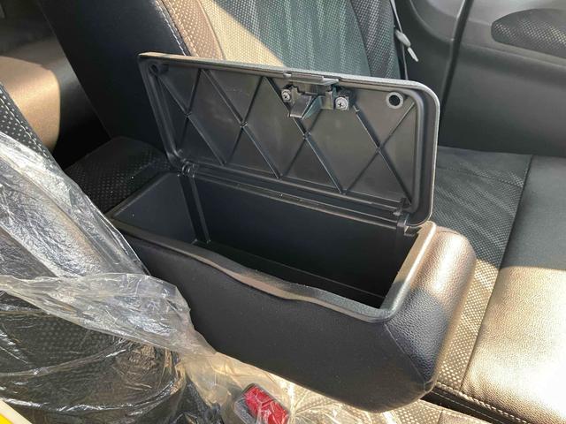 タント カスタムＲＳ　トップエディションＳＡＩＩ　ＥＴＣ　バックカメラ　電動スライドドア　ナビ　ＴＶ　衝突被害軽減システム　オートライト　ＬＥＤヘッドランプ　スマートキー　アイドリングストップ　電動格納ミラー　ベンチシート　後席モニター　ＣＶＴ（46枚目）