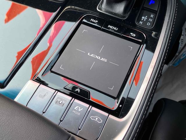 ＬＳ ＬＳ５００ｈ　Ｆスポーツ　ドライブレコーダー　クリアランスソナー　レーンアシスト　オートクルーズコントロール　衝突被害軽減システム　全周囲カメラ　ナビ　アルミホイール　オートマチックハイビーム　オートライト　ＬＥＤヘッドランプ（41枚目）