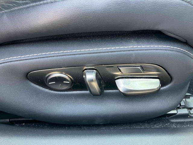 ＬＳ ＬＳ５００ｈ　Ｆスポーツ　ドライブレコーダー　クリアランスソナー　レーンアシスト　オートクルーズコントロール　衝突被害軽減システム　全周囲カメラ　ナビ　アルミホイール　オートマチックハイビーム　オートライト　ＬＥＤヘッドランプ（64枚目）