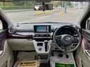 運転者にとっては日々使用することとなる運転席です。運転席が快適だと運転に集中することができますね。