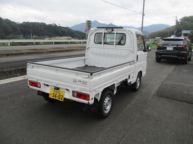 アクティトラック ＳＤＸ　４ＷＤ　５速ミッション　パワーウィンドウ　エアコン　パワーステアリング　三方開　積載可能量３５０ｋｇ（7枚目）