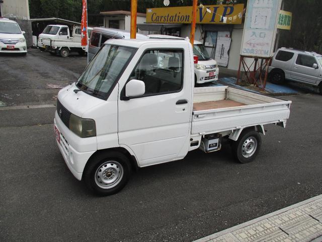 クリッパートラック 　オートマ車　エアコン　パワーステアリング　三方開　積載可能量３５０ｋｇ　運転席エアバック　車検２年付（3枚目）