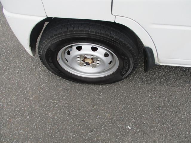 クリッパートラック 　オートマ車　エアコン　パワーステアリング　三方開　積載可能量３５０ｋｇ　運転席エアバック　車検２年付（13枚目）