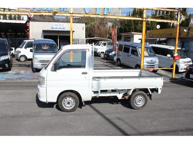 ハイゼットトラック スペシャル　ストロング防錆パック　４ＷＤ　５速ミッション　エアコン　三方開　積載可能量３５０ｋｇ（3枚目）