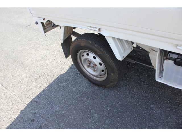 ハイゼットトラック スペシャル　ストロング防錆パック　４ＷＤ　５速ミッション　エアコン　三方開　積載可能量３５０ｋｇ（12枚目）