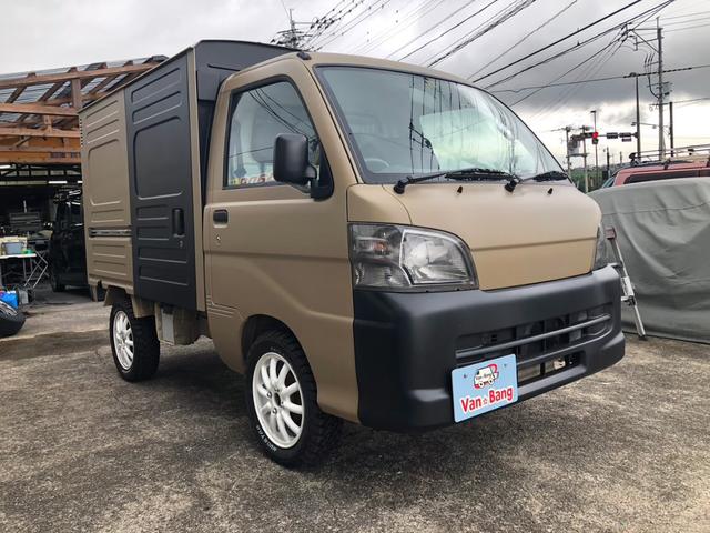 　パネルバン　４ＷＤ　社外アルミホイール　ベージュペイント　５速ミッション車　エアコン　走行距離１２９，０００Ｋｍ　保証付１２カ月　５，０００Ｋｍ(3枚目)