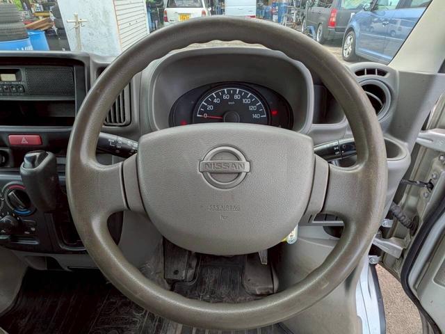ＮＶ１００クリッパーバン ＤＸ　車検令和９年８月　５ＡＧＳ車　ハイルーフ　ＥＴＣ　集中ドアロック　両側スライドドア　運転席助手席エアバック（17枚目）