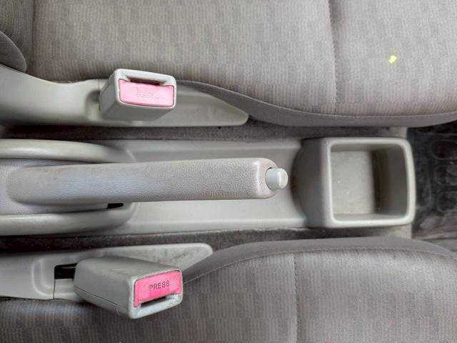 ＮＶ１００クリッパーバン ＤＸ　車検令和９年８月　５ＡＧＳ車　ハイルーフ　ＥＴＣ　集中ドアロック　両側スライドドア　運転席助手席エアバック（23枚目）