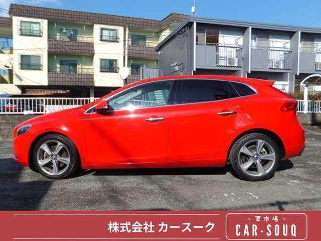 Ｖ４０ Ｔ４　ディーラー車・純正ナビ地デジ・Ｂｌｕｅｔｏｏｔｈ・バックモニター・黒革パワーシート・シートヒーター・スマートキー・プッシュスタート・オートクルーズ・ＥＴＣ・社外レーダー・ＨＩＤライト・純正１７ＡＷ（7枚目）