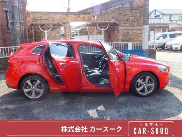 Ｖ４０ Ｔ４　ディーラー車・純正ナビ地デジ・Ｂｌｕｅｔｏｏｔｈ・バックモニター・黒革パワーシート・シートヒーター・スマートキー・プッシュスタート・オートクルーズ・ＥＴＣ・社外レーダー・ＨＩＤライト・純正１７ＡＷ（10枚目）