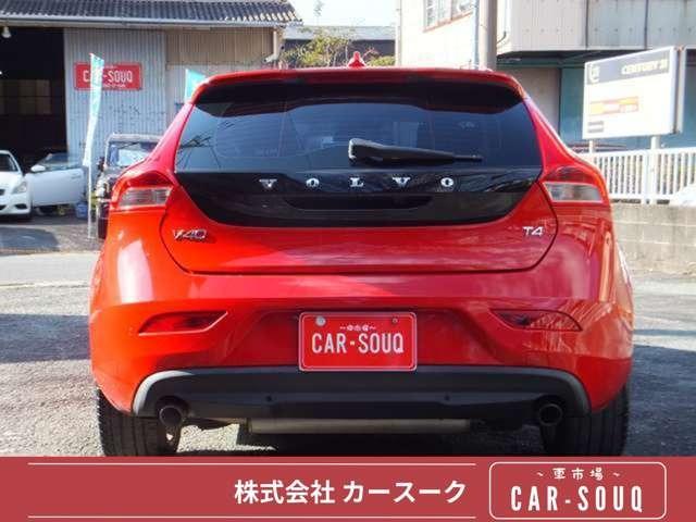 Ｖ４０ Ｔ４　ディーラー車・純正ナビ地デジ・Ｂｌｕｅｔｏｏｔｈ・バックモニター・黒革パワーシート・シートヒーター・スマートキー・プッシュスタート・オートクルーズ・ＥＴＣ・社外レーダー・ＨＩＤライト・純正１７ＡＷ（12枚目）